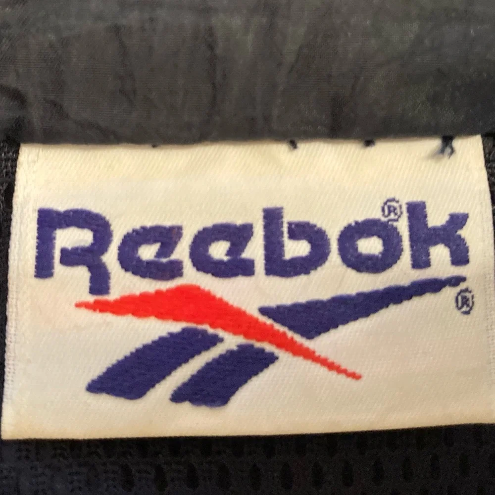 Vintage Reebok Winbreaker - Picture 4 of 8